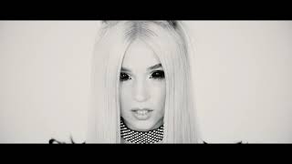 Musik-Video-Miniaturansicht zu Voicemail Songtext von Poppy