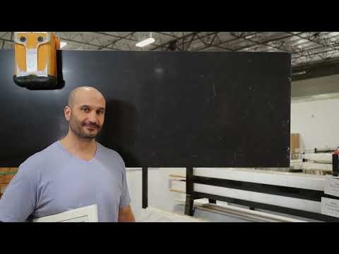 Quartz Countertop Color: Nero Marquina