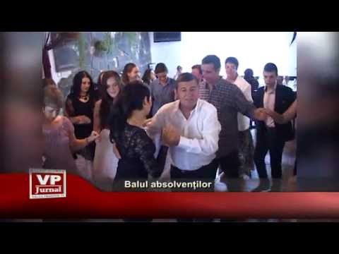 Balul absolventilor