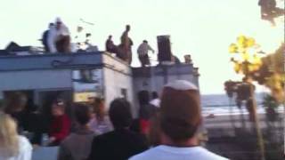 Red Hot Chili Peppers - Adventures of Rain Dance Maggie + Give It Away Now live in Venice Beach