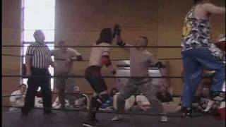 preview picture of video 'Guts N Glory vs Ray Ray Marz & Little Nicky vs Stanks Destroyer 2a.AVI'