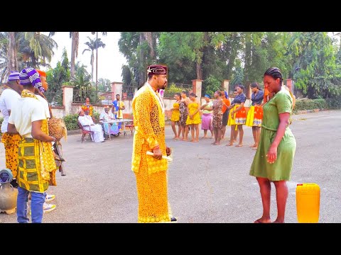 The Crown Prince In Search Of A Good Wife Chose The Rejected Poor Orphan Over The Maidens 2/Movies