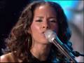 Alicia Keys- Superwoman & No One Live World Music Awards!