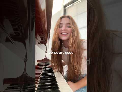 If you’re my nail tech, keep scrolling @marenmorris