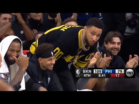 Ben Simmons picks up loose ball & immediately gets booed by 76ers fans 😂