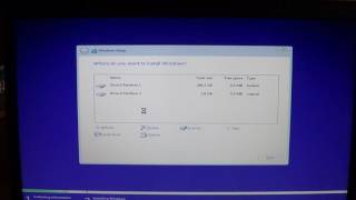 Download the video "Clean Install of Windows 10 Creators update part 3  Partitioning and formatting"