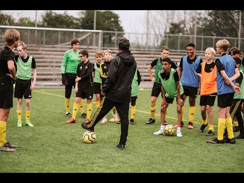 Johan Brodin och Mia Sjöström, Norrtulls SK, nominerade till Guldhanden 2021