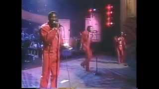 The O'Jays- Serious hold on me (live at apollo)