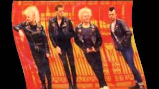 Varukers - Tell Us What We All Wanna Hear