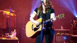 In Praise Of The Vulnerable Man - Alanis Morissette - London