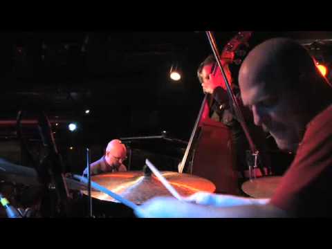The Bad Plus - Everybody Wants  To Rule The World
