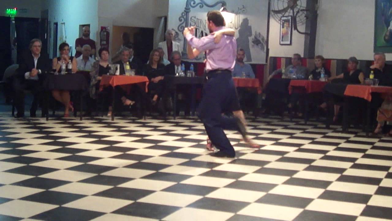 Sin Rumbo, bailan Ernesto Candal y Paola Tacchetti 3/3