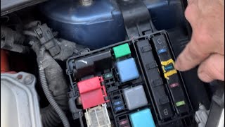 2006 Toyota Prius Inverter Pump Replacement AM2 fuse