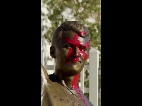 Charlie Kirk statue vandalized in Phoenix