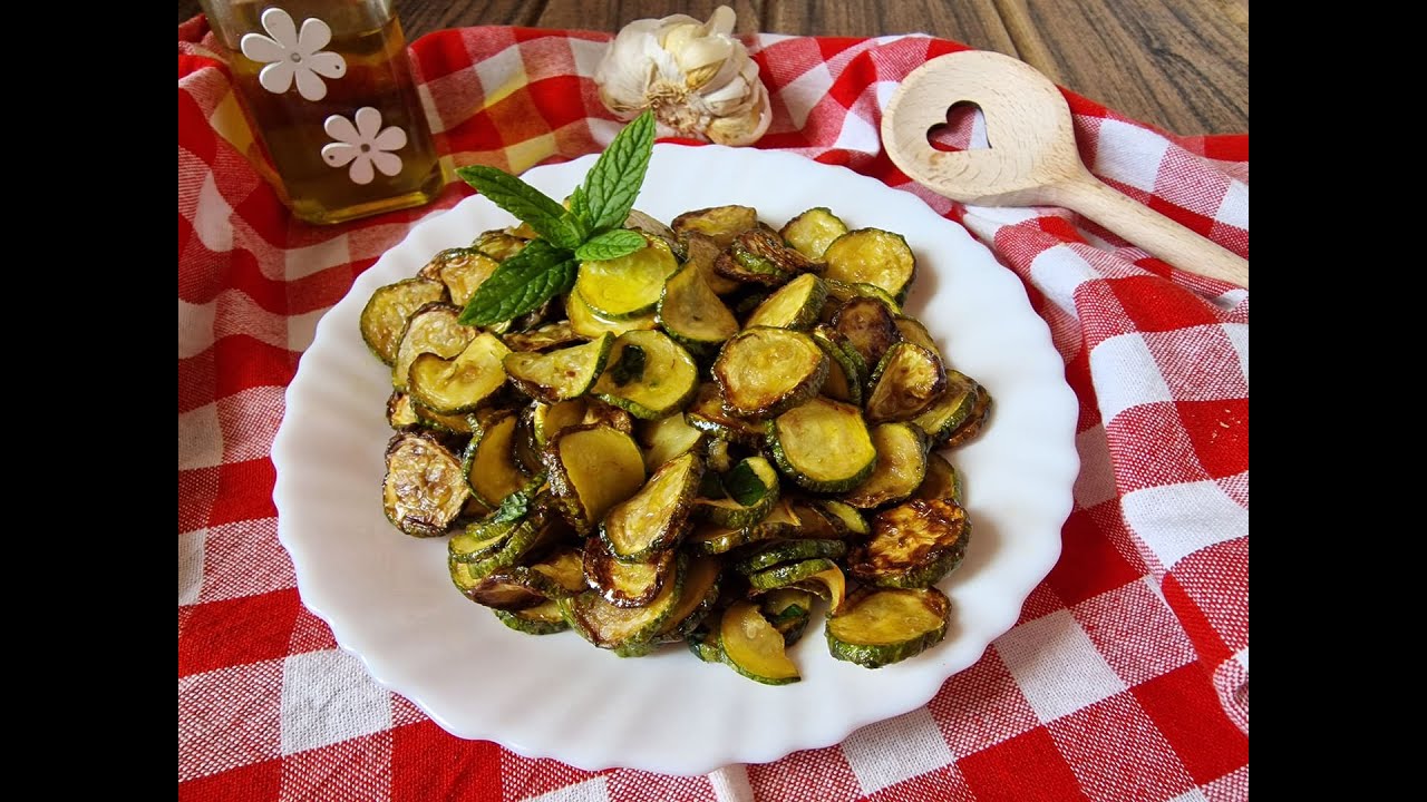 ZUCCHINE ALLA SCAPECE IN FRIGGITRICE AD ARIA