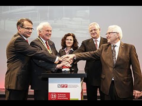 Feierliche Einweihung des NFF-Forschungsneubaus am 11. Februar 2015 in Braunschweig