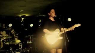 Amy Sawers @ The Lemon Tree Dec 29, 2013 New Song ~ (