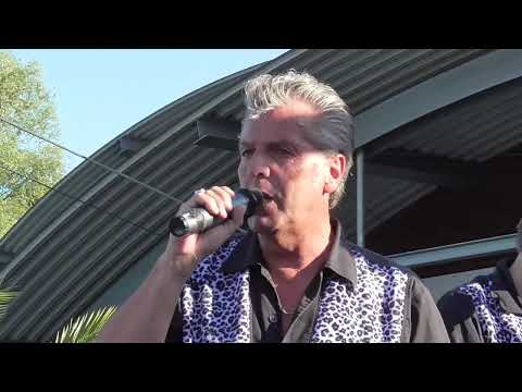 Teddy und die Lollipops 2022 am See - Du schaust mich an