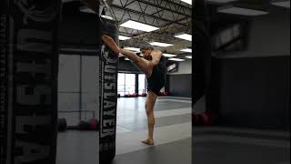 Try this drill to power up your Muay Thai roundhouse kick