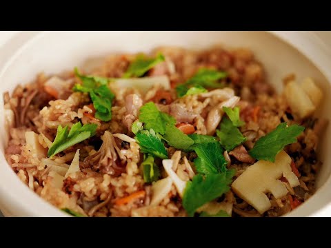 The ONLY Japanese Claypot Chicken Rice (Takikomi Gohan 炊き込みご飯) Recipe You Need