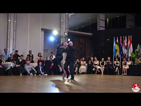 TANGO IN BALI 2024 - Leonel Di Cocco y Ornella Simonetto (2)
