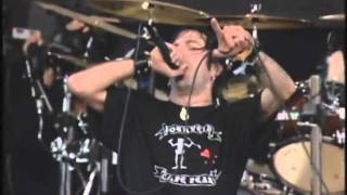Lamb Of God - Blacken The Cursed Sun (Live Download Festival 2007)