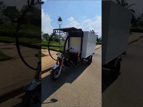 Xe 3 bánh điện chở hàng Smart E1000 Pro