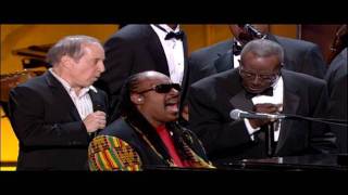 Paul Simon &amp; Stevie Wonder - Loves Me Like A Rock