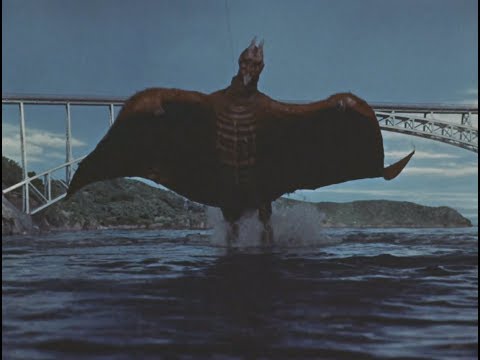 Rodan ('58): Aerial Assault clip - Godzilla movie monsters vs. fighter jets