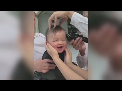 これらの愛らしい赤ちゃんと一緒に笑って (Giggle Along with These Adorable Babies!)