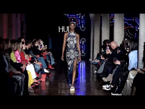 HUI Spring/Summer 2023 Runway | Milan Fashion Week | VRAI Magazine
