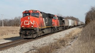preview picture of video 'January 17th Railfanning: CN, UP, And Amtrak Action'