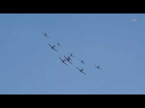 11 Spitfire Formation! | Put your Headphones ON! | Duxford Flying Legends 2018