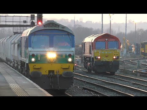 Lots and lots of train horns No.3 -  long edition