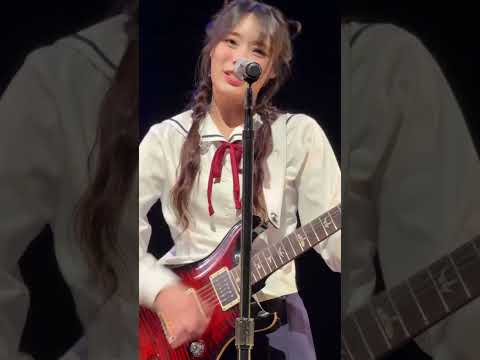 QWER 큐더블유이알 - REBOUND - San Francisco, CA | 𝟐𝟎𝟐𝟓 𝟏𝐬𝐭 𝐖𝐨𝐫𝐥𝐝 𝐓𝐨𝐮𝐫: 𝐑𝐎𝐂𝐊𝐀𝐓𝐈𝐎𝐍 251114 - 4K60