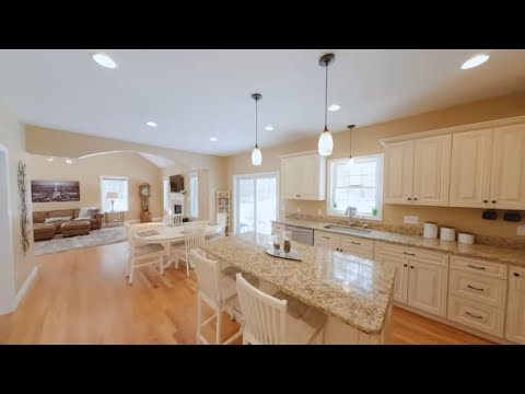 550 Boxford St, North Andover MA 01845