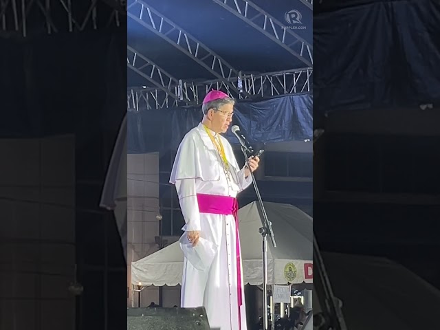 Hiniling ni Cebu Archbishop Abet Uy sa mga tagasunod na magising sa gitna ng katiwalian, sakuna