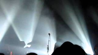 Miike Snow - A Horse Is Not A Home (live)