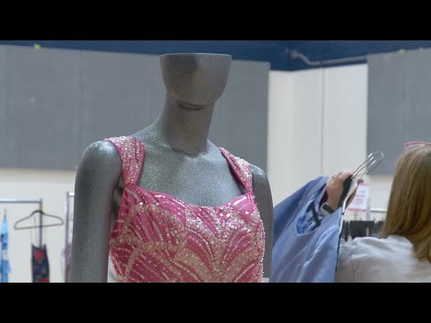 This nonprofit provides prom dresses to local students, helping them feel beautiful on any budget