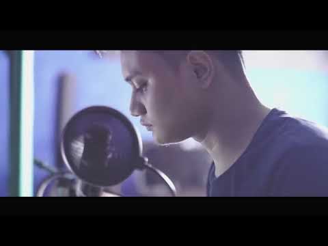 Akankah kau setia   Piano Version Cover By Fazzwayne