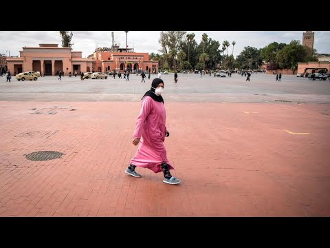 قبلة السياحة المغربية مراكش "تختنق" بعد غياب زوارها بسبب تواصل تفشي فيروس كورونا