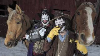 Insane Clown Posse : Behind the scenes with the ICP crew as Violent J rolls out 
