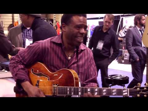 Dr.Macumba & More - Norman Brown (Smooth Jazz Family)