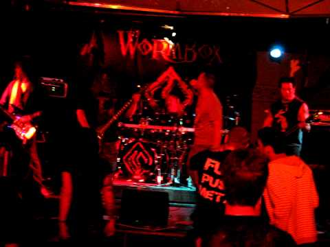 Wormbox - Broken Circle with﻿ Good Morning Mr. Hyde