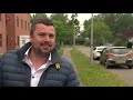 Meeuwenbrigade valt argeloze omstanders aan: mensen ondergepoept