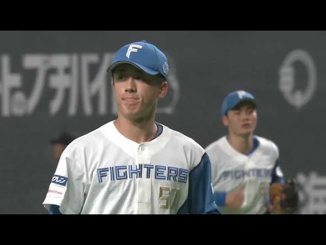 【8回表】ファイターズ・北山亘基 2死満塁のピンチを空振り三振で断ち切る!! 2022年8月26日 北海道日本ハムファイターズ 対 福岡ソフトバンクホークス