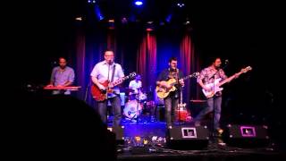 LeeVees - 01 Applesauce vs Sour Cream (Live 12/14/2015 - Fairfield CT)