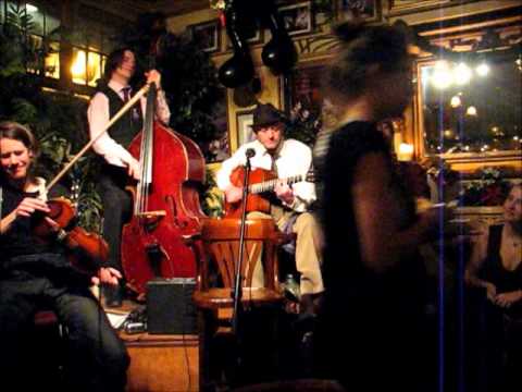 I found a new baby - The Man Overboard Quintet live at Le QuecumBar