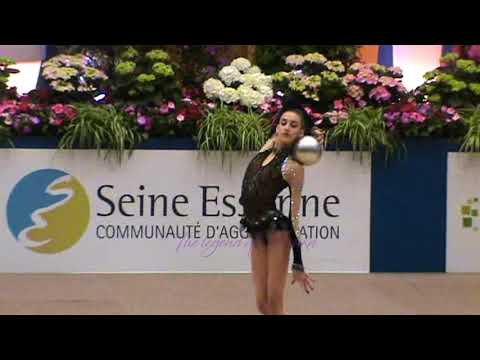 Kyriaki ALEVROGIANNI (GRE) ball - 2014 Corbeil AA