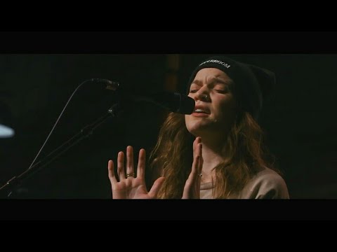 Faith And Wonder + Tremble (Spontaneous) - UPPERROOM [Sunday Night]